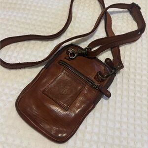 Harbour 2nd Benita leather crossbody small phone purse
